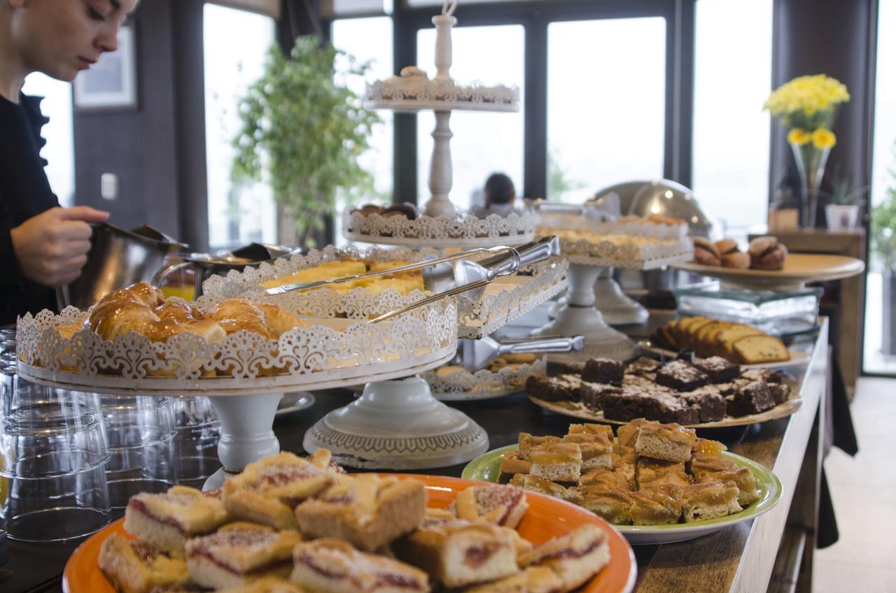 Premium Tower Suites ميندوزا المظهر الخارجي الصورة